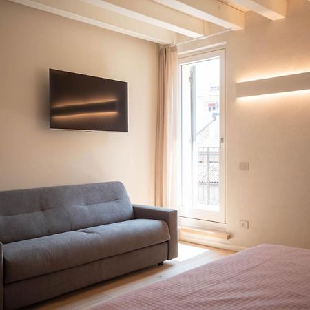 Calcirelli Suites Verona Bagian luar foto