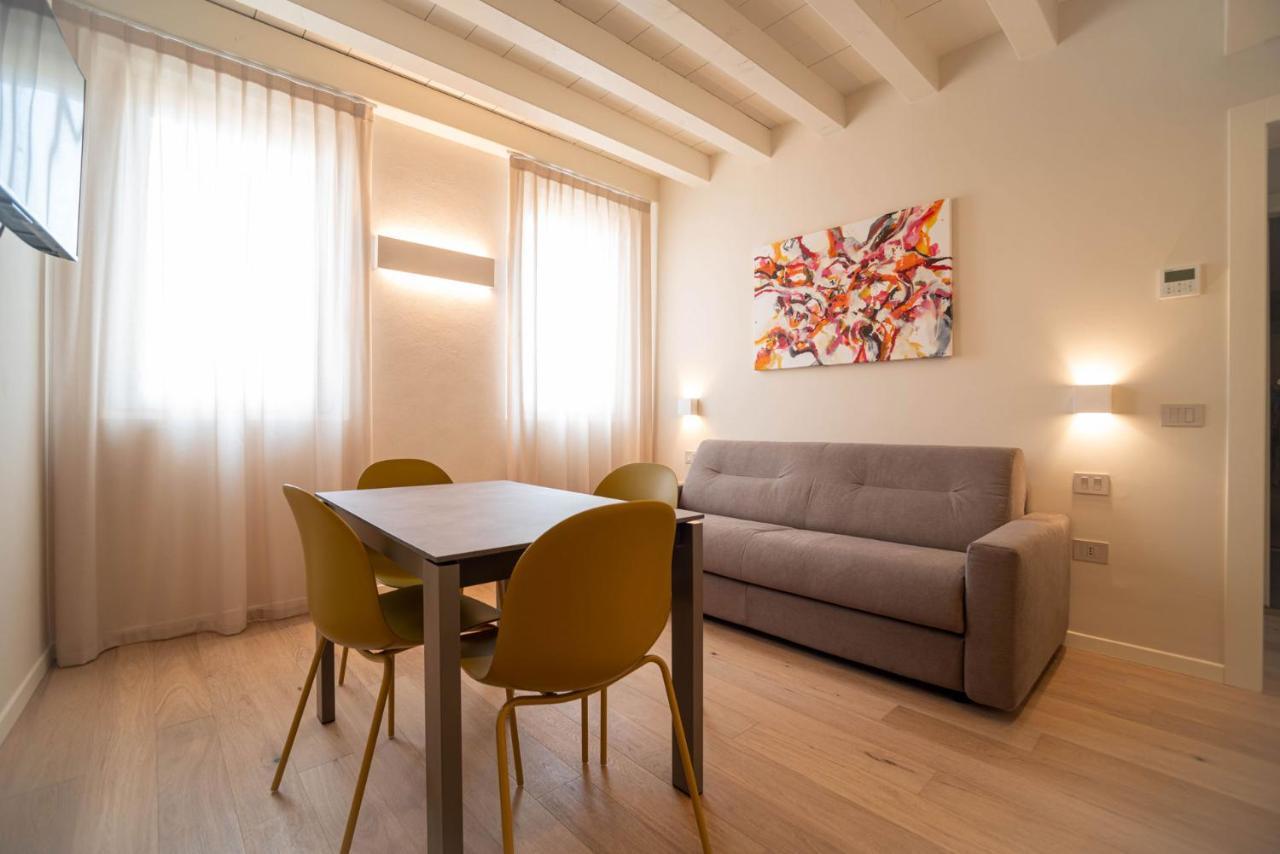 Calcirelli Suites Verona Bagian luar foto