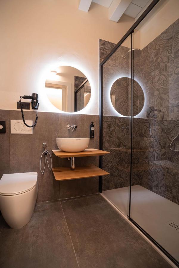 Calcirelli Suites Verona Bagian luar foto